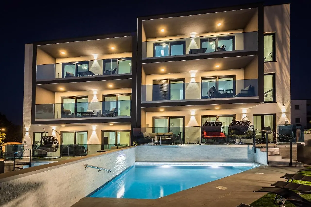 Ps Apartments Пула
